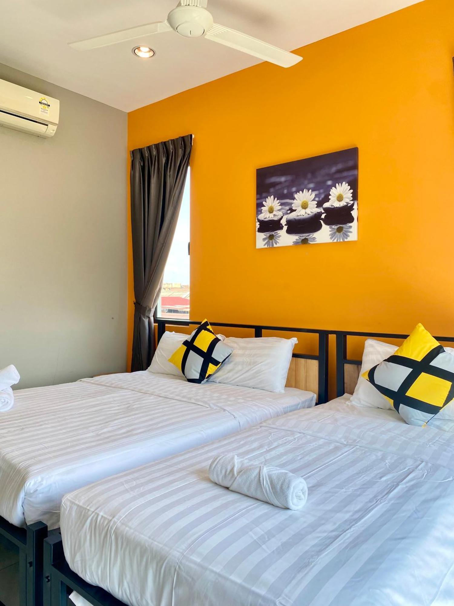 Lyl Journey House At Town Centre 17pax 6br Ipoh