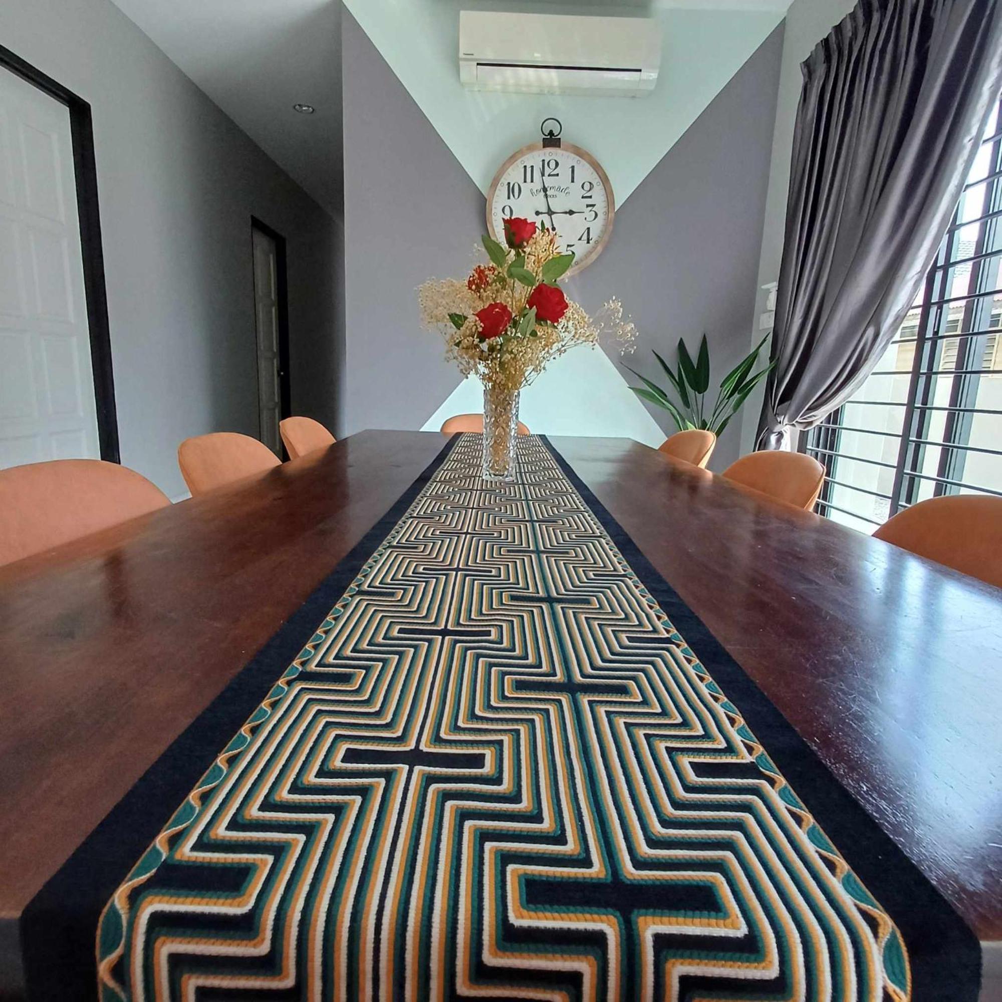 Lyl Journey House At Town Centre 17pax 6br Vila Ipoh
