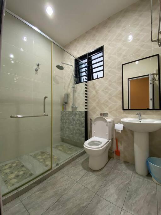 Lyl Journey House At Town Centre 17pax 6br Vila Ipoh