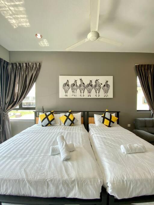 Lyl Journey House At Town Centre 17pax 6br Vila *